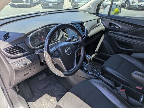 Used 2022 Buick Encore Preferred w/ Safety Package AWD/4WD image 16