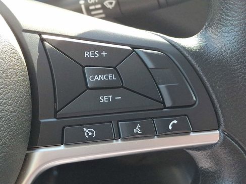 Used 2023 Nissan Sentra S image 24