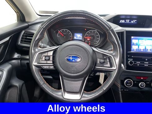Used 2021 Subaru Crosstrek 2.0i Premium image 19