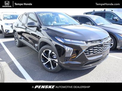 Used 2025 Chevrolet Trax RS w/ Sunroof Package
