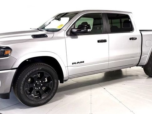 Used 2025 RAM 1500 Lone Star AWD/4WD image 9