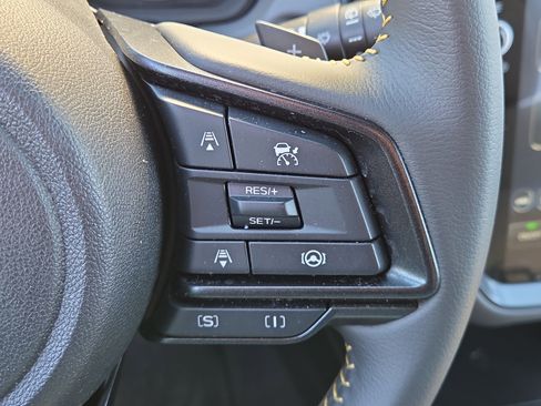 Certified 2025 Subaru Crosstrek 2.5i Sport w/ Crosstrek Mirror Package image 20