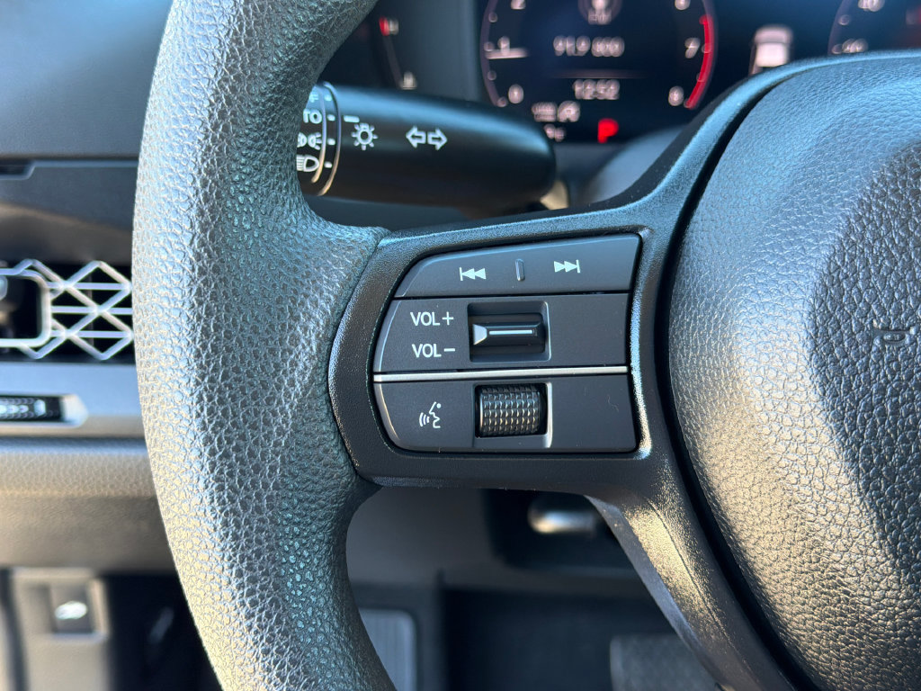 Used 2024 Honda Accord EX image 23