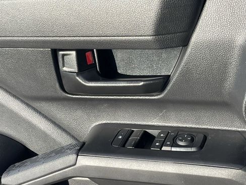 New 2026 Toyota Tacoma SR5 RWD image 17
