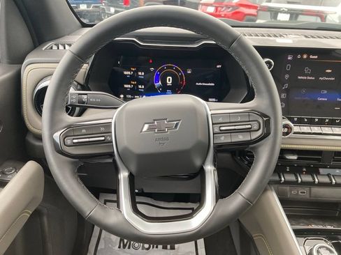 New 2026 Chevrolet Colorado ZR2 w/ Technology Package AWD/4WD image 7