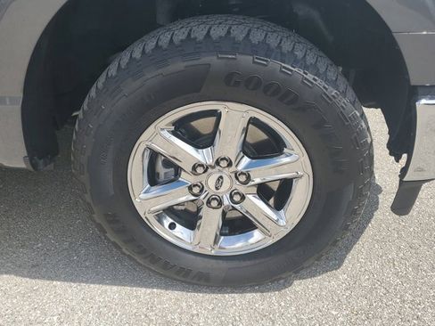 Certified 2024 Ford F150 XLT w/ Mobile Office Package image 6