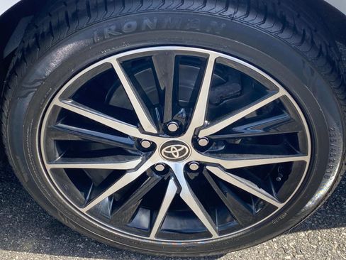 Used 2023 Toyota Camry SE image 19