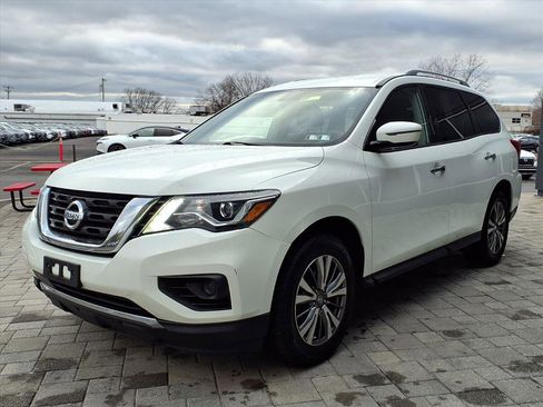Certified 2018 Nissan Pathfinder S image 8