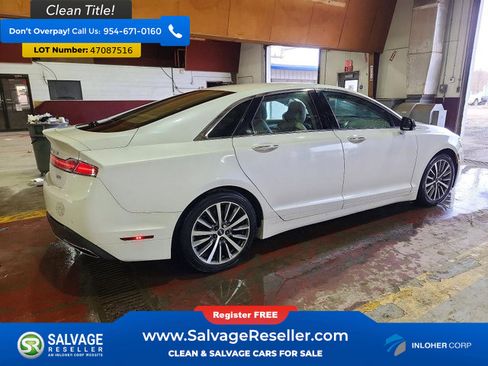 Used 2017 Lincoln MKZ Premiere image 4