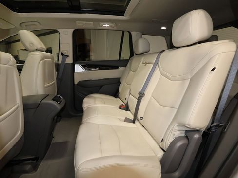 Certified 2024 Cadillac XT6 Premium Luxury image 23