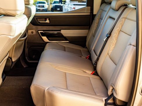 Used 2024 Toyota Tundra Limited image 28