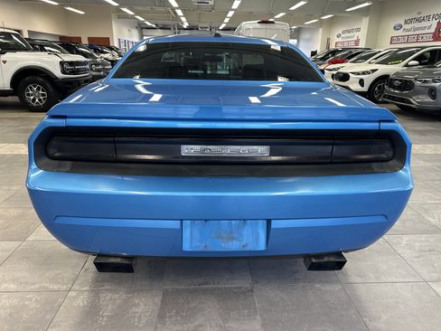 Used 2010 Dodge Challenger R/T image 13