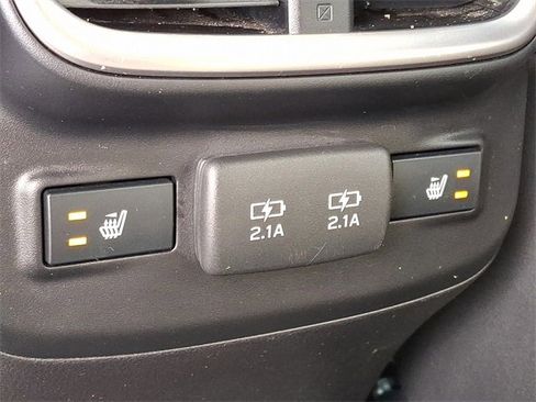 Used 2020 Subaru Outback Limited image 11