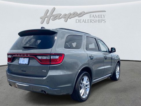 Used 2024 Dodge Durango R/T RWD image 3