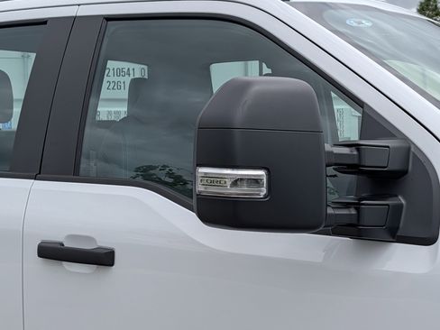 New 2026 Ford F250 XL w/ XL Off-Road Package image 11