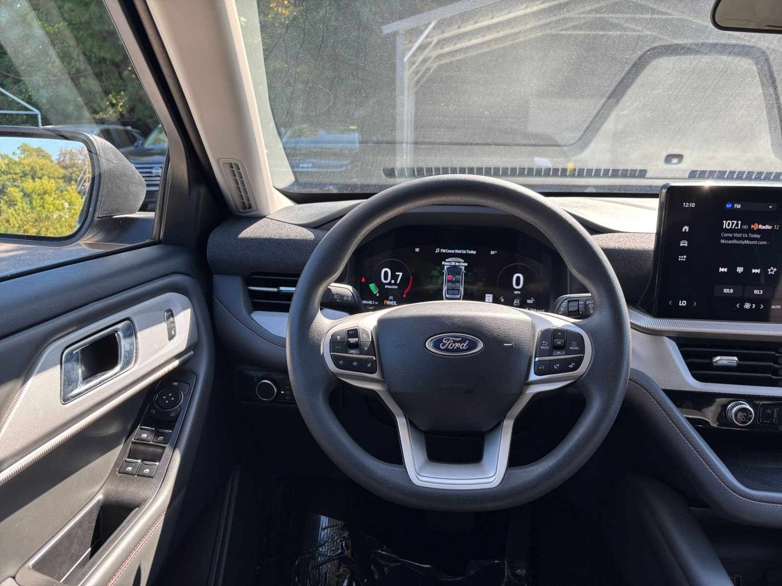 Used 2026 Ford Explorer Active AWD/4WD image 34