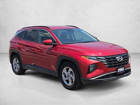 Used 2024 Hyundai Tucson SEL FWD image 3