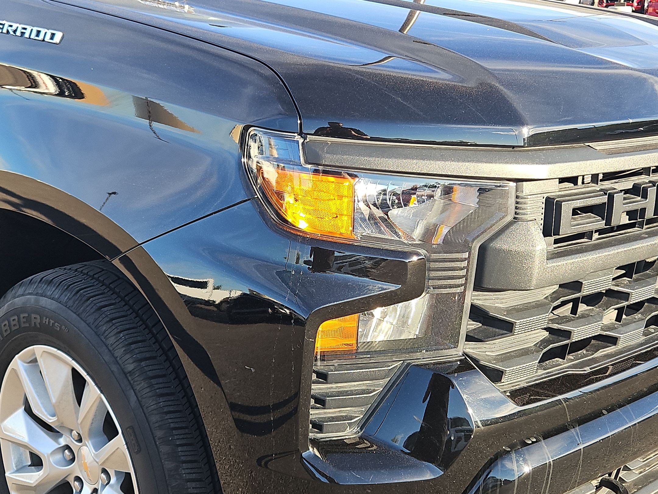Used 2025 Chevrolet Silverado 1500 Custom RWD image 10