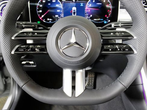 Used 2026 Mercedes-Benz CLE 300 4MATIC Cabriolet image 21