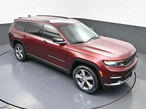 Used 2022 Jeep Grand Cherokee L Limited image 38