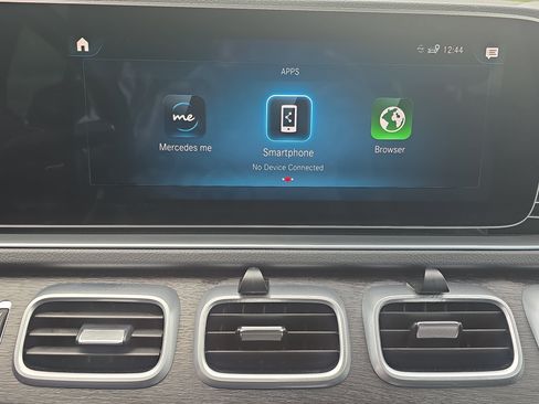 Used 2023 Mercedes-Benz GLS 450 4MATIC image 24