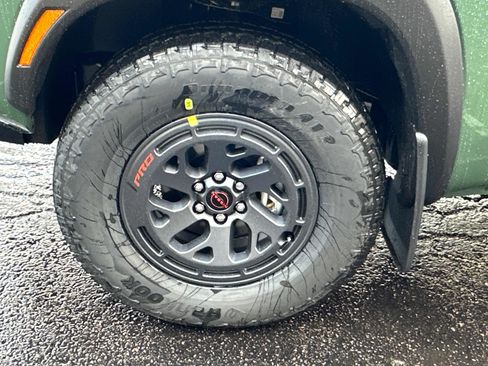 New 2026 Nissan Frontier PRO-4X w/ Pro Premium Package AWD/4WD image 10