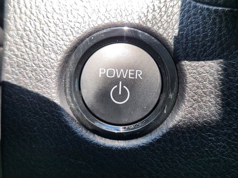 Used 2025 Toyota Camry XLE w/ Premium Plus Package FWD image 22