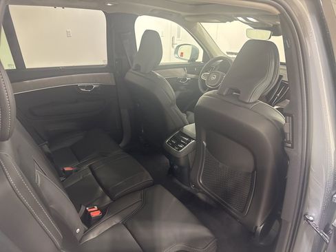 New 2026 Volvo XC90 B6 Ultra w/ Protection Package image 24