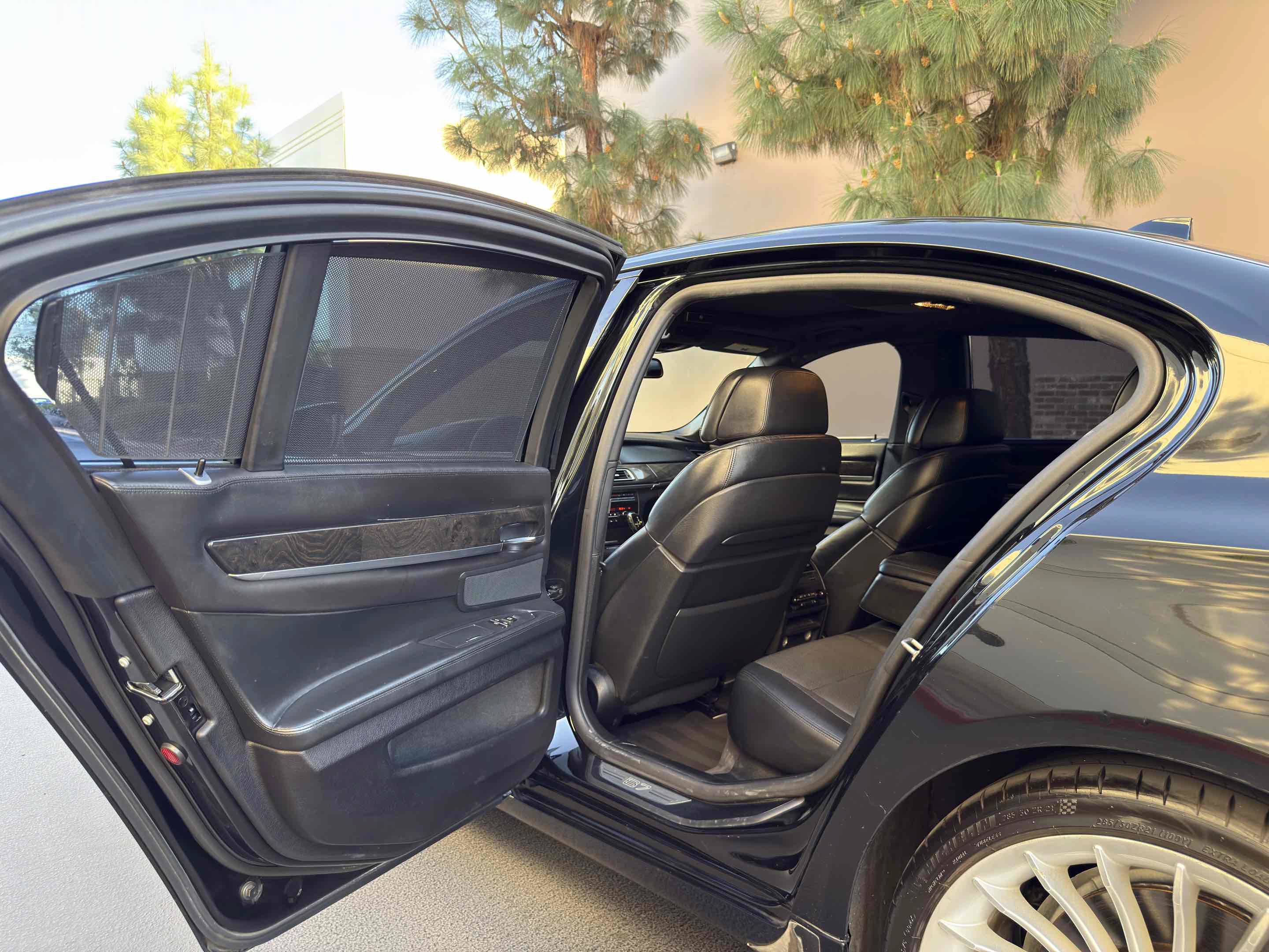 Used 2012 BMW ALPINA B7 RWD image 96