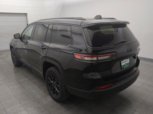 Used 2024 Jeep Grand Cherokee L Laredo AWD/4WD image 5