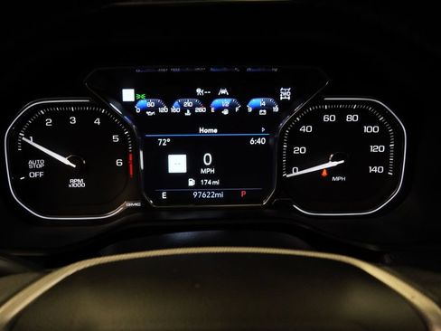 Used 2021 GMC Yukon XL Denali w/ Denali Premium Package AWD/4WD image 18