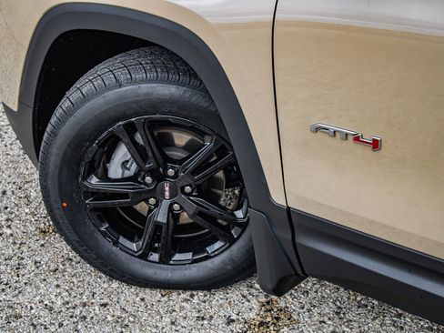 Used 2022 GMC Terrain AT4 w/ Infotainment Package II image 10