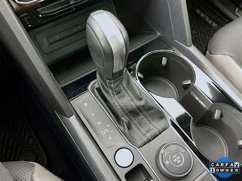 Used 2023 Volkswagen Atlas Cross Sport SEL Premium R-Line image 18