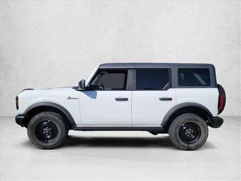 Used 2023 Ford Bronco Black Diamond AWD/4WD image 7