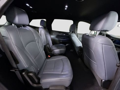 Used 2024 Buick Enclave Essence FWD image 27