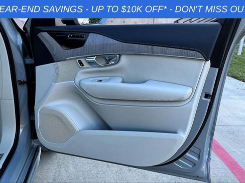 Used 2025 Volvo XC90 B5 Ultra w/ Protection Package Premier image 14