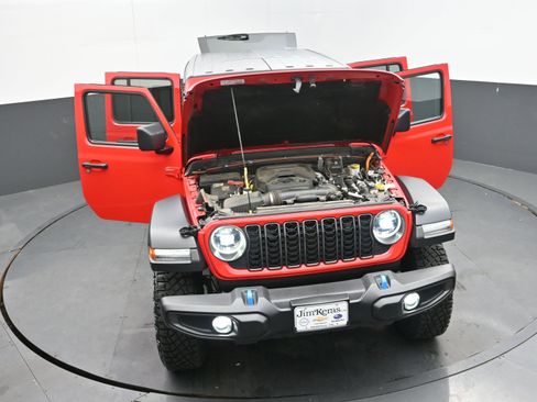 Used 2024 Jeep Wrangler Unlimited Rubicon 4xe image 42