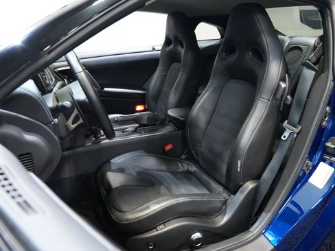 Used 2014 Nissan GT-R Premium image 30