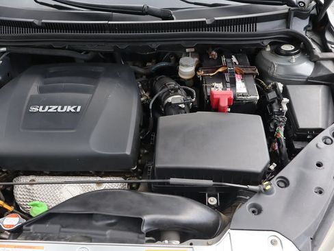 Used 2011 Suzuki Kizashi SE AWD/4WD image 39