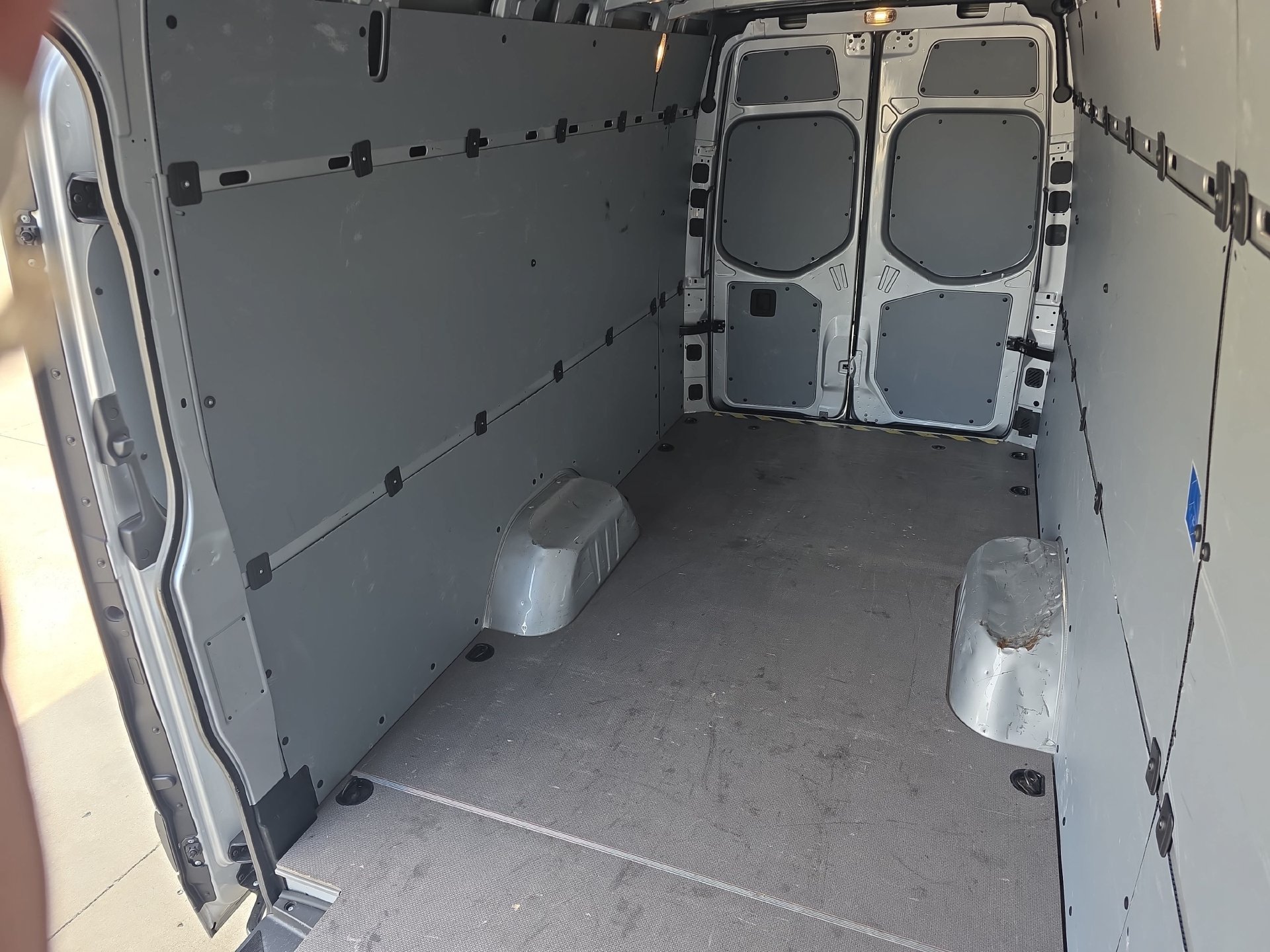 Used 2023 Mercedes-Benz Sprinter 3500 image 13