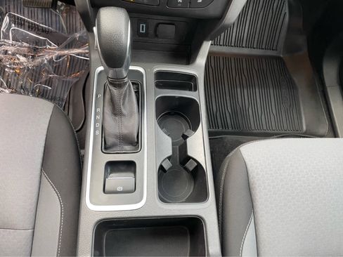 Used 2018 Ford Escape SE w/ Ford Safe & Smart Package image 22