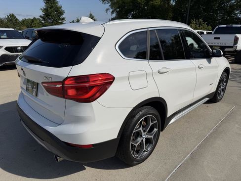 Used 2016 BMW X1 xDrive28i AWD/4WD image 5