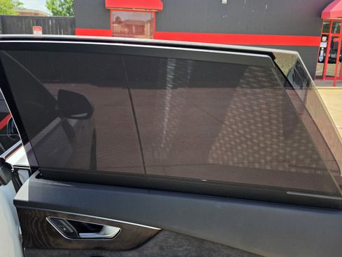 Used 2019 Audi Q8 Prestige w/ Luxury Package AWD/4WD image 35