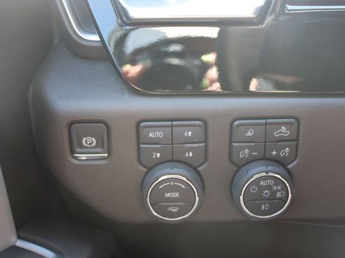 New 2026 Chevrolet Silverado 1500 LT Trail Boss AWD/4WD image 38