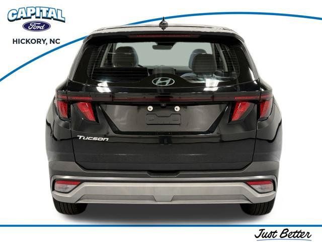 Used 2025 Hyundai Tucson SE FWD image 7