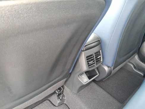 Used 2025 Kia Seltos S image 13