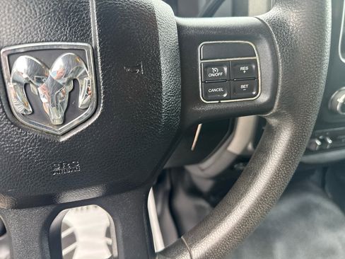 Used 2015 RAM 3500 Tradesman w/ Power & Remote Entry Group image 16