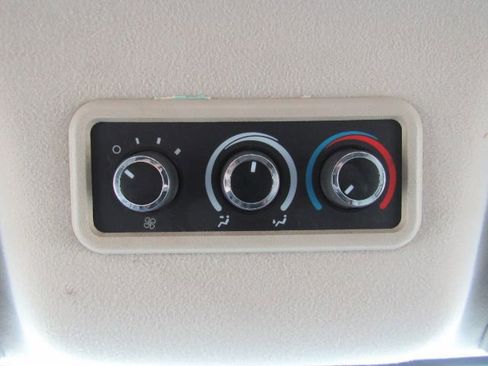 Used 2019 Chevrolet Express 3500 LT w/ LT Preferred Equipment Group image 41