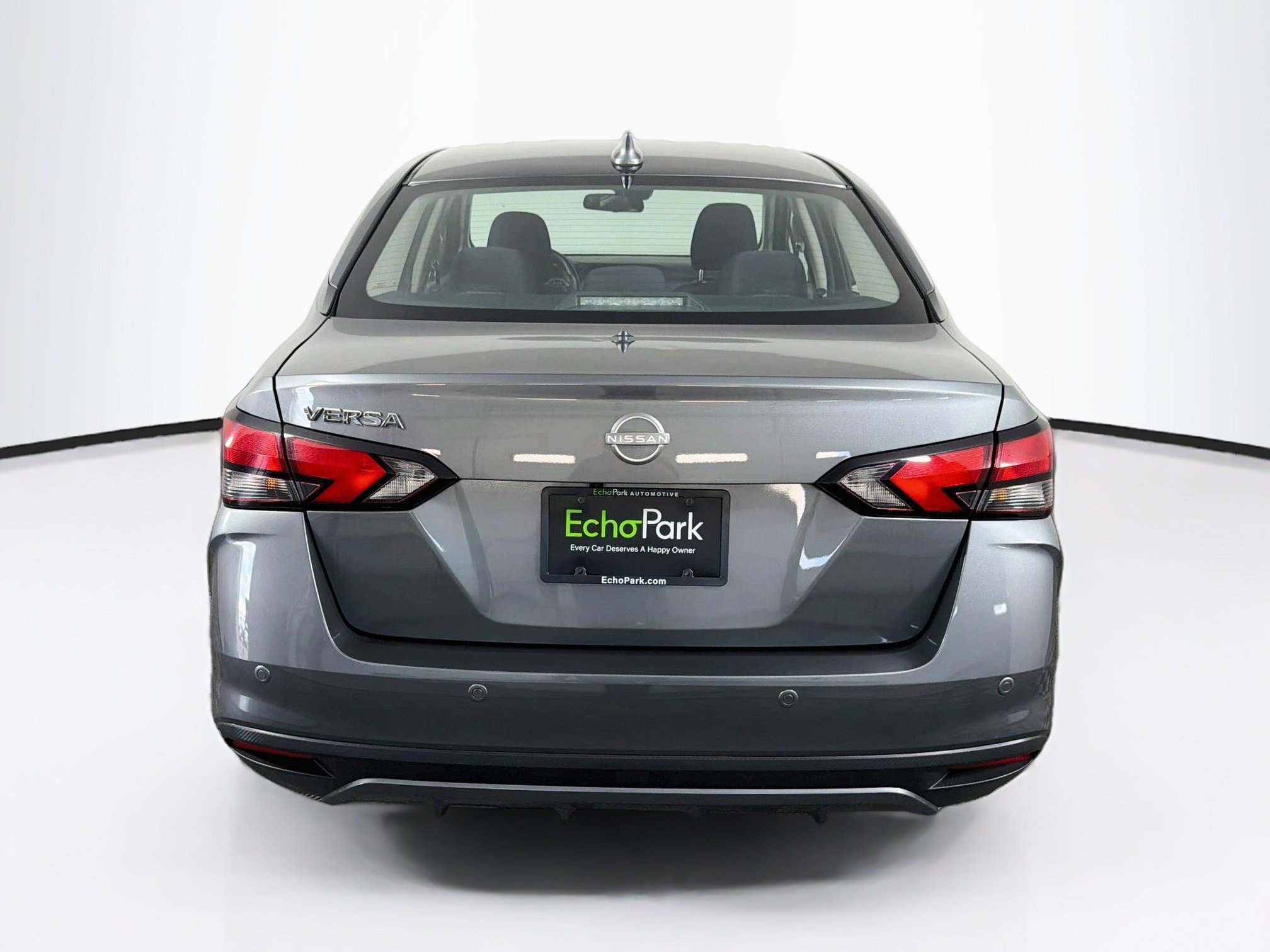 Used 2025 Nissan Versa SV FWD image 7