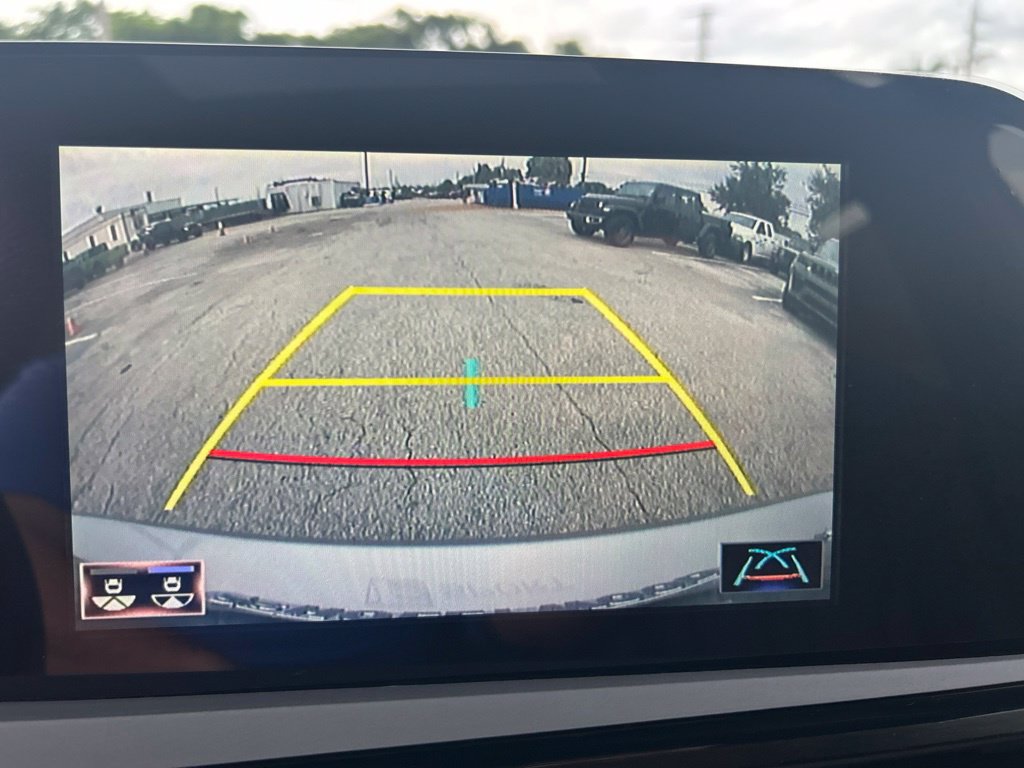 Used 2022 Lexus ES 350 F Sport w/ Accessory Package 2 FWD image 16
